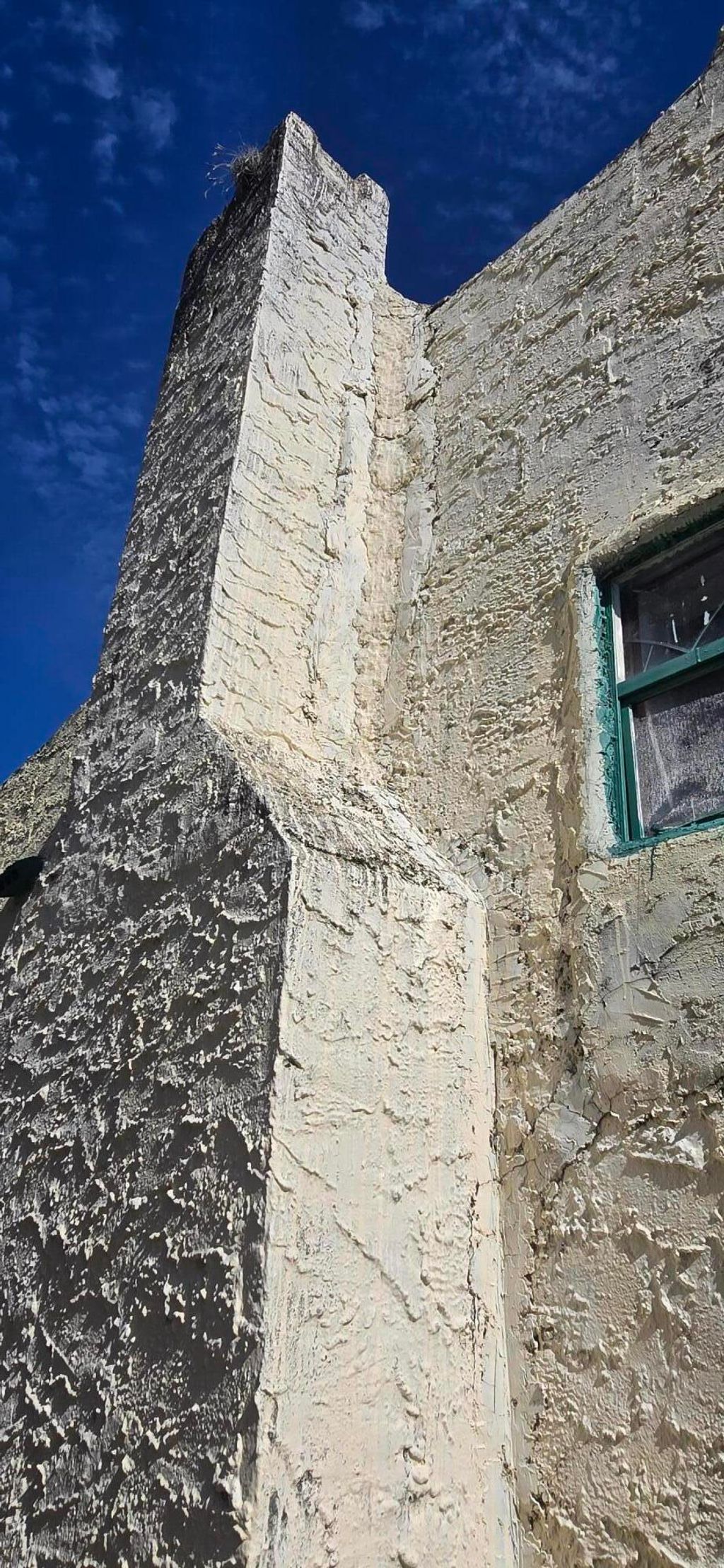 Photo of 1150 W 25th Street, Riviera Beach, FL 33404 (MLS # B26003084)