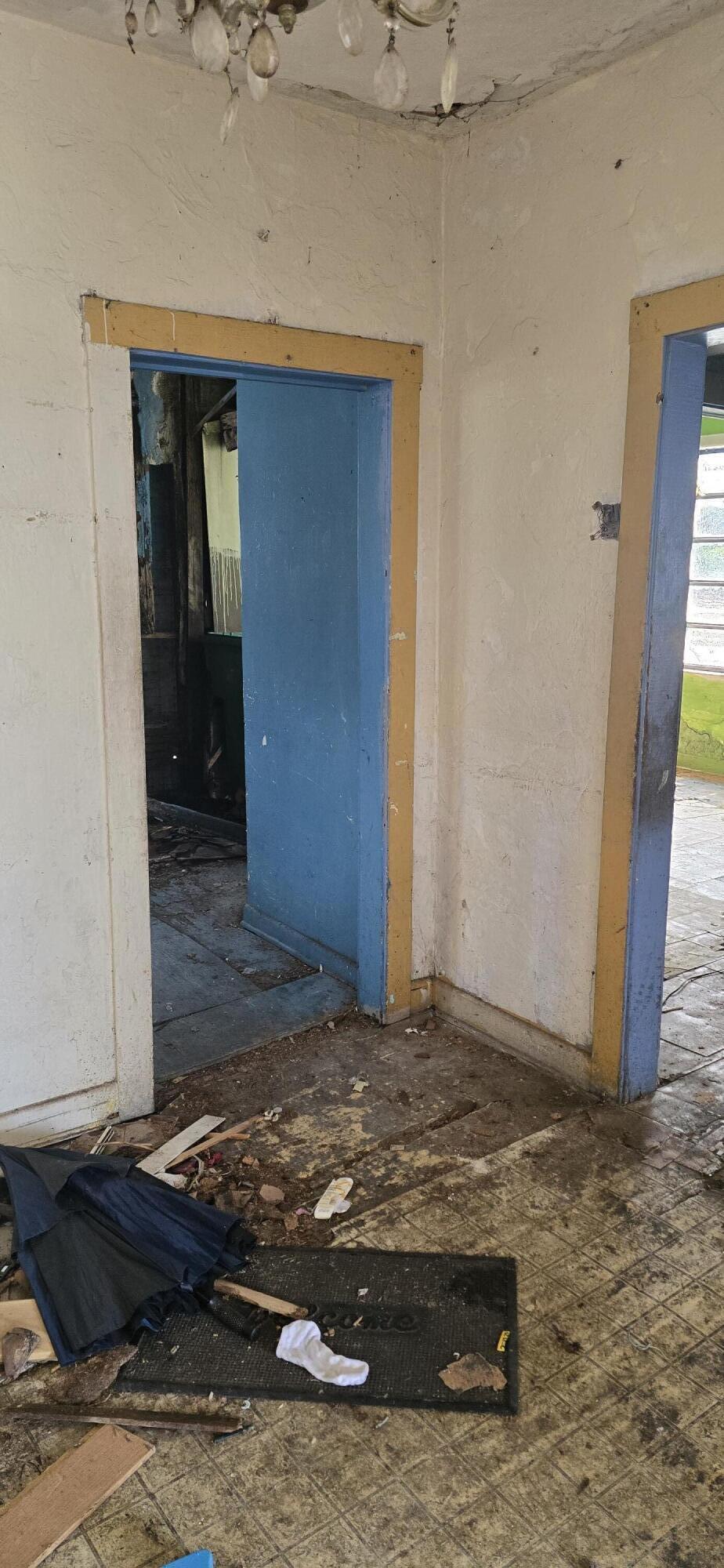 MONROE HEIGHTS - Residential