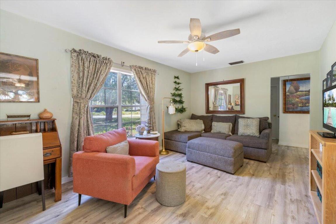 MCANSH PARK REPLATS OF - Residential