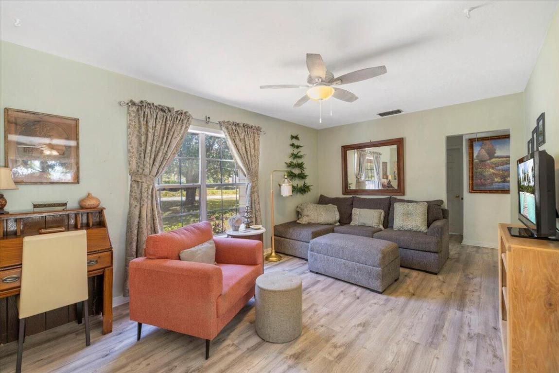 MCANSH PARK REPLATS OF - Residential