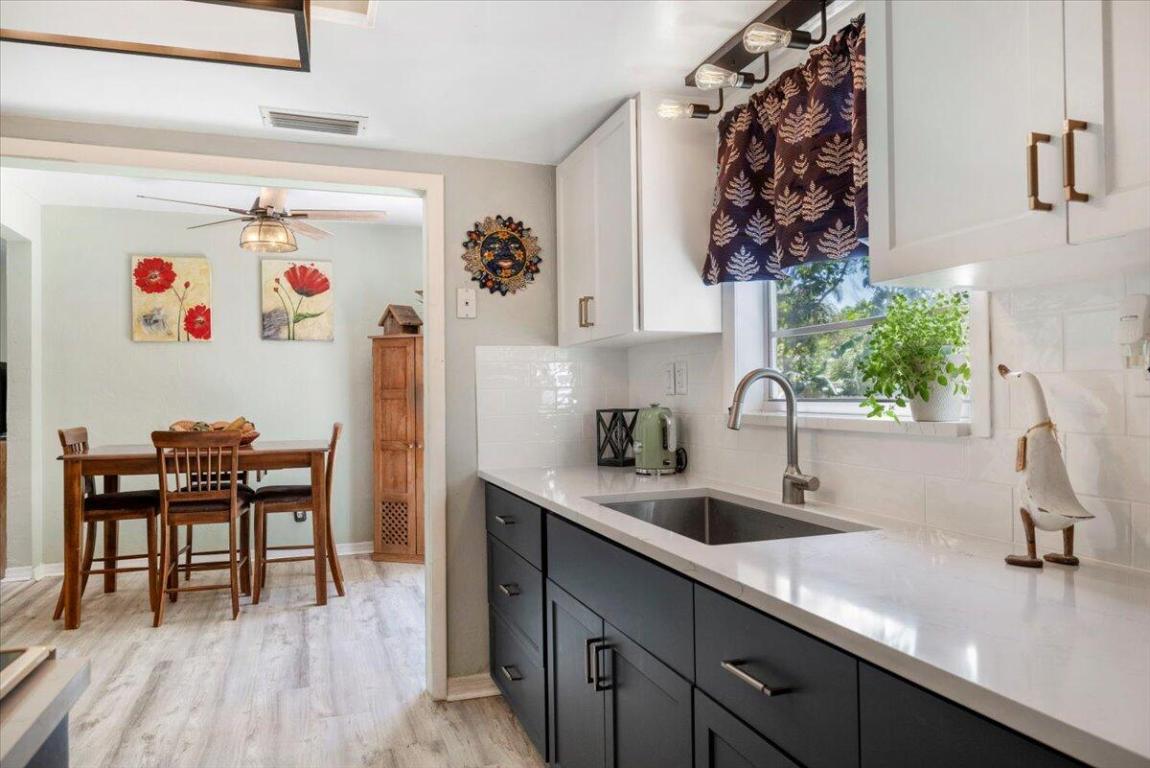 MCANSH PARK REPLATS OF - Residential