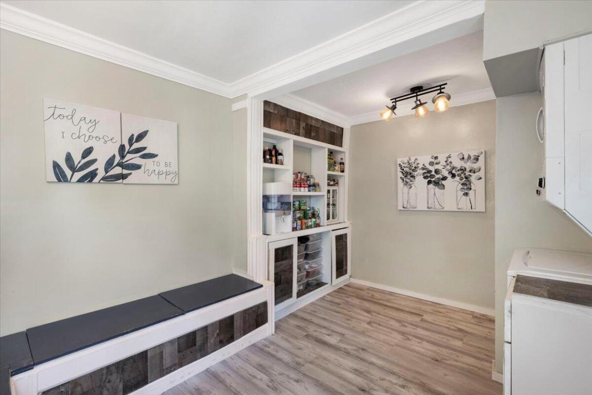 MCANSH PARK REPLATS OF - Residential