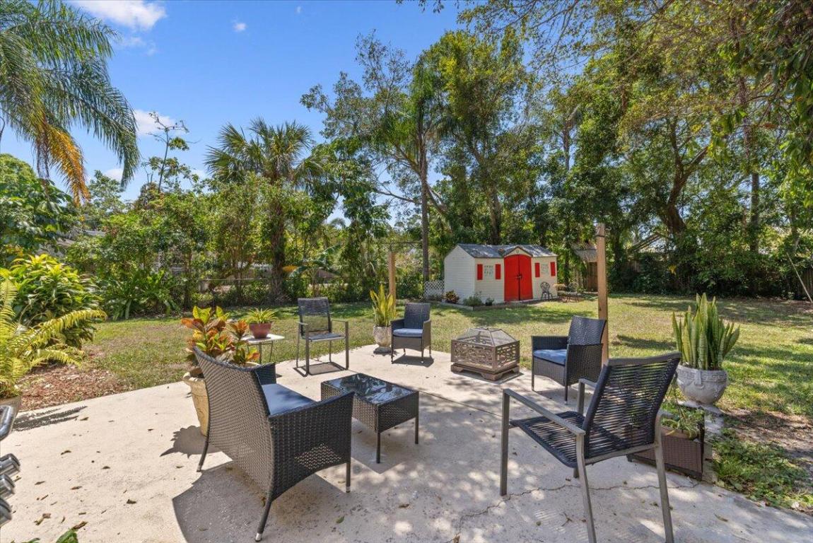 MCANSH PARK REPLATS OF - Residential