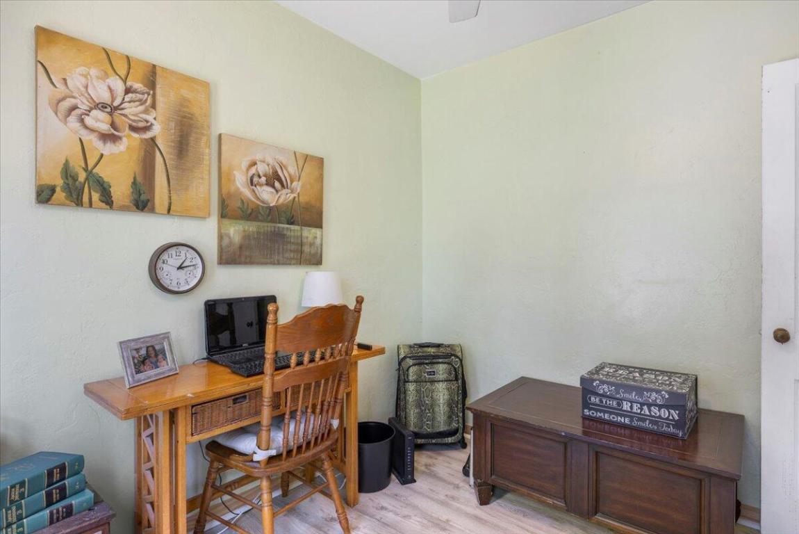 MCANSH PARK REPLATS OF - Residential