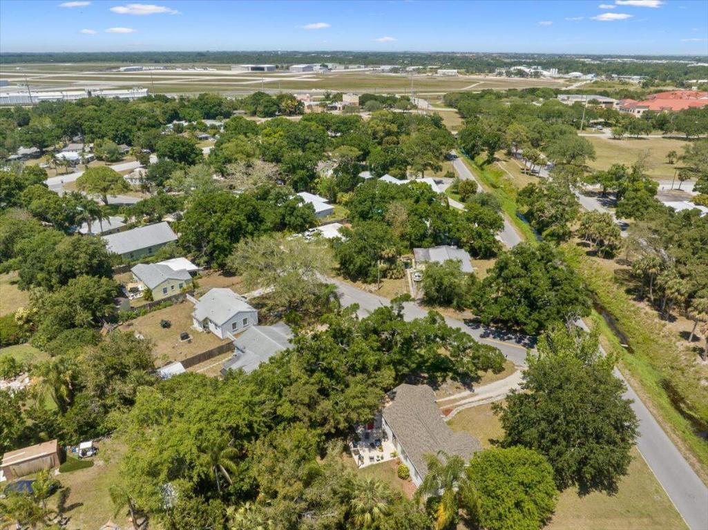 MCANSH PARK REPLATS OF - Residential