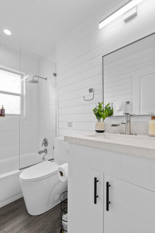 ROOSEVELT ESTATES - Residential