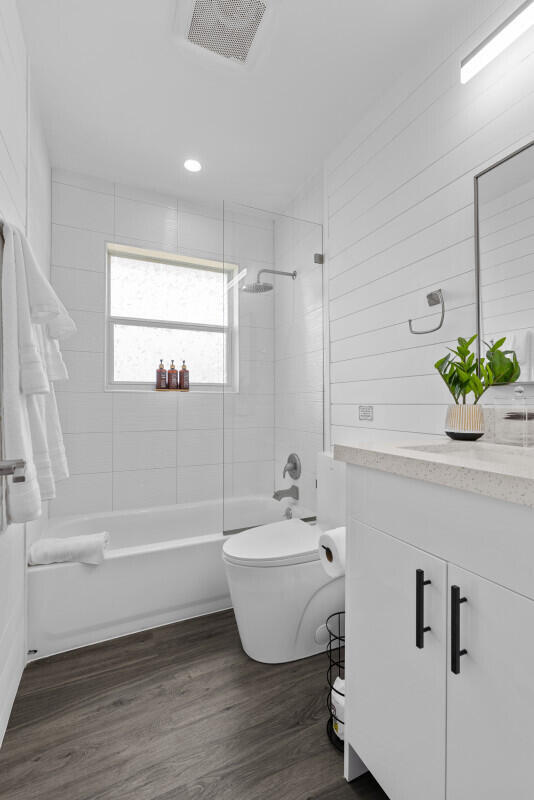 ROOSEVELT ESTATES - Residential