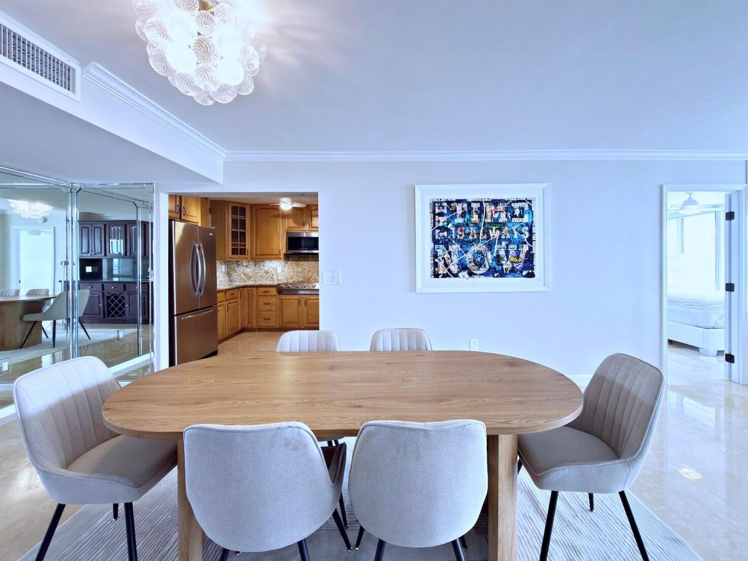 BARCLAY CONDO - Residential Lease