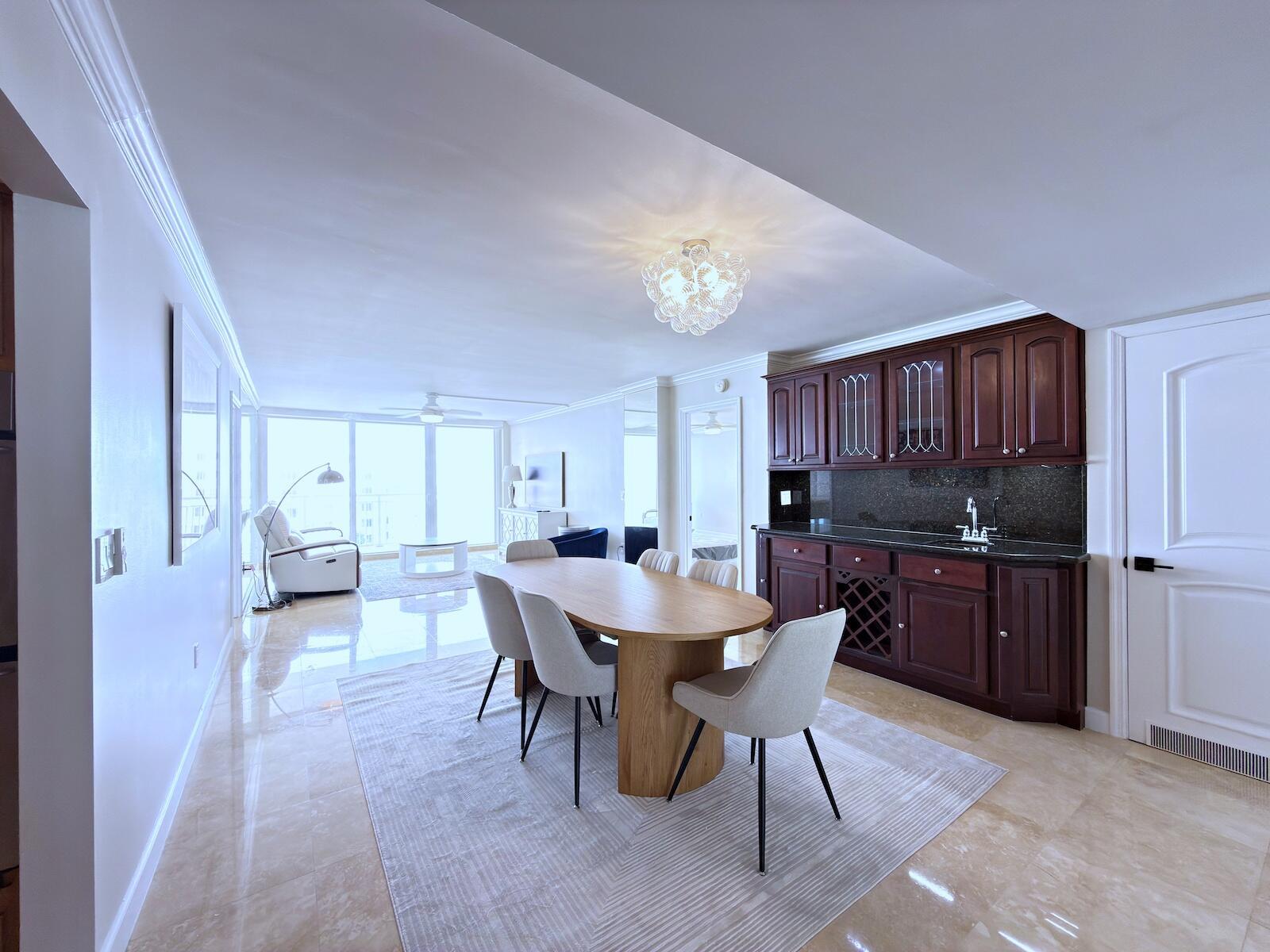 BARCLAY CONDO - Residential Lease