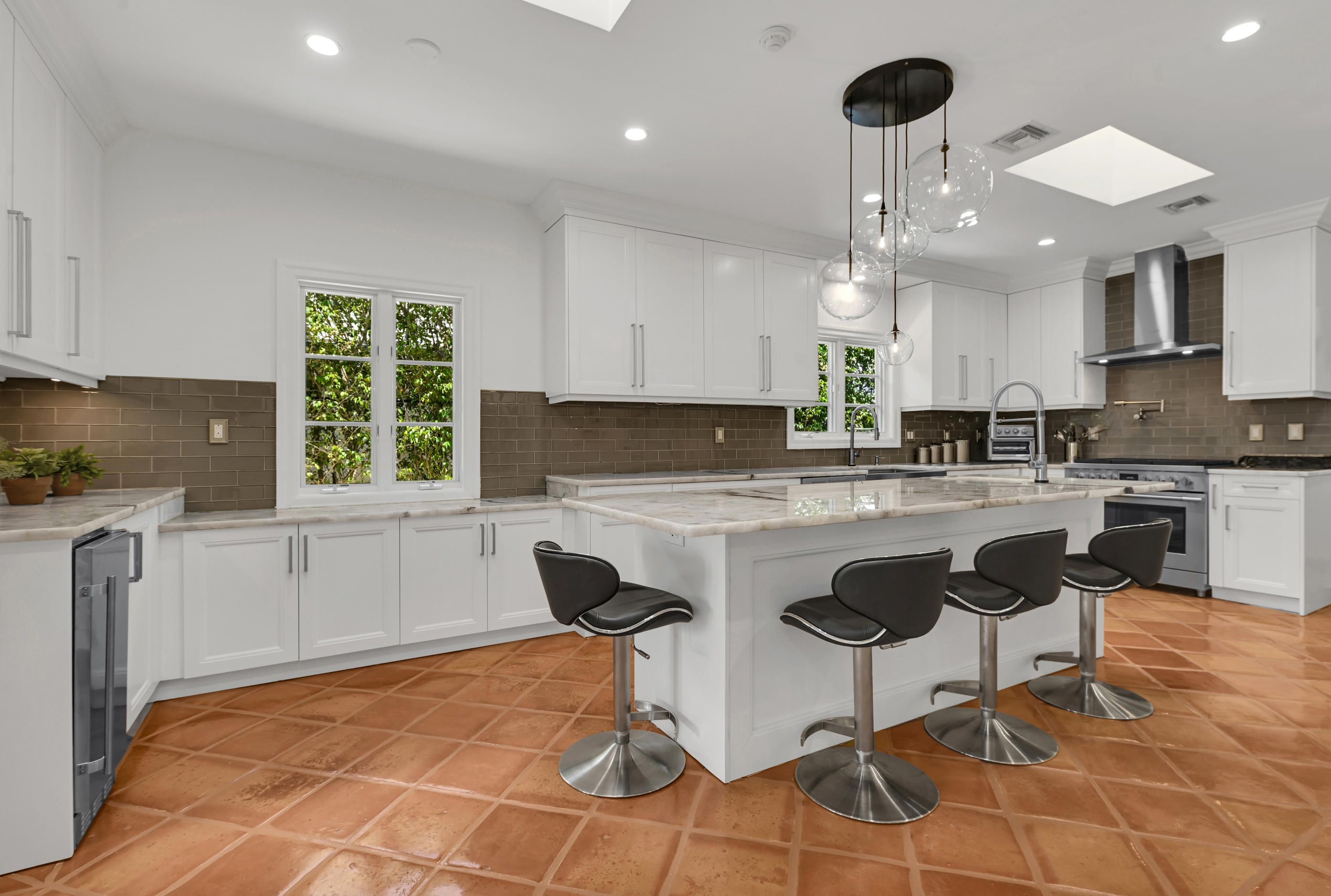 LAKE SHORES LANTANA - Residential