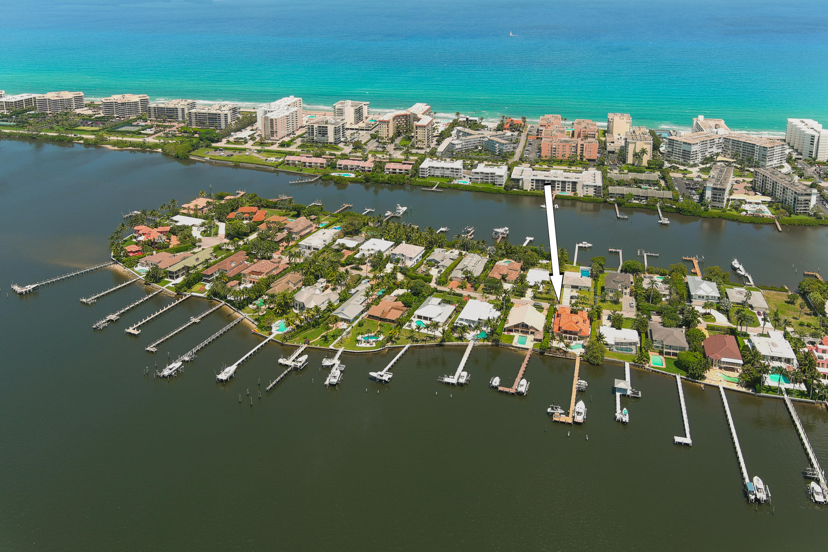 LAKE SHORES LANTANA - Residential