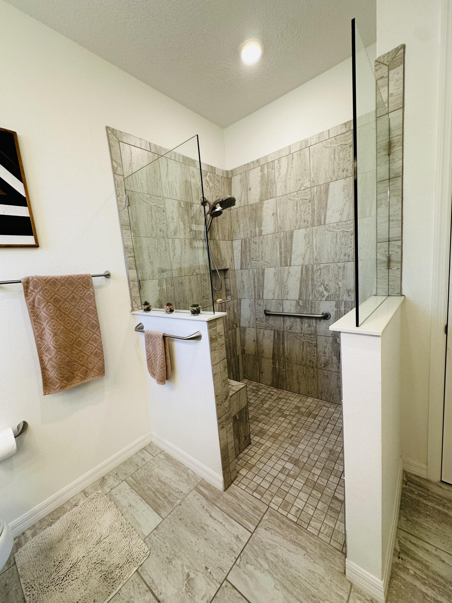 ON TOP OF THE WORLD PHASE 1-A SECTION 2-A, PROVIDE - Residential