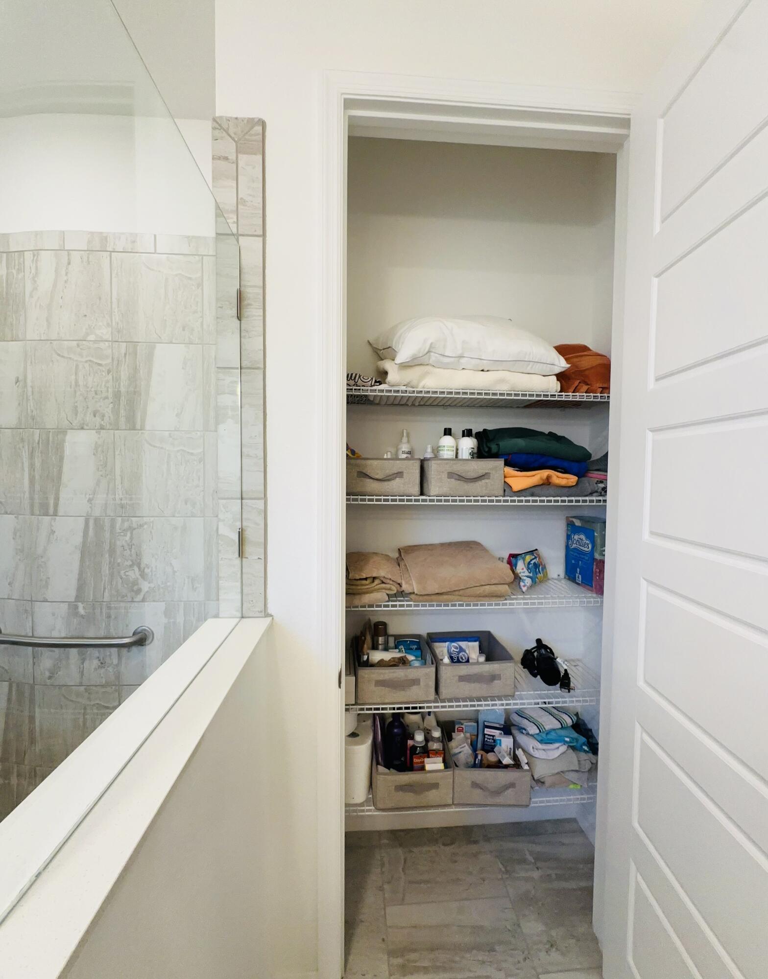 ON TOP OF THE WORLD PHASE 1-A SECTION 2-A, PROVIDE - Residential