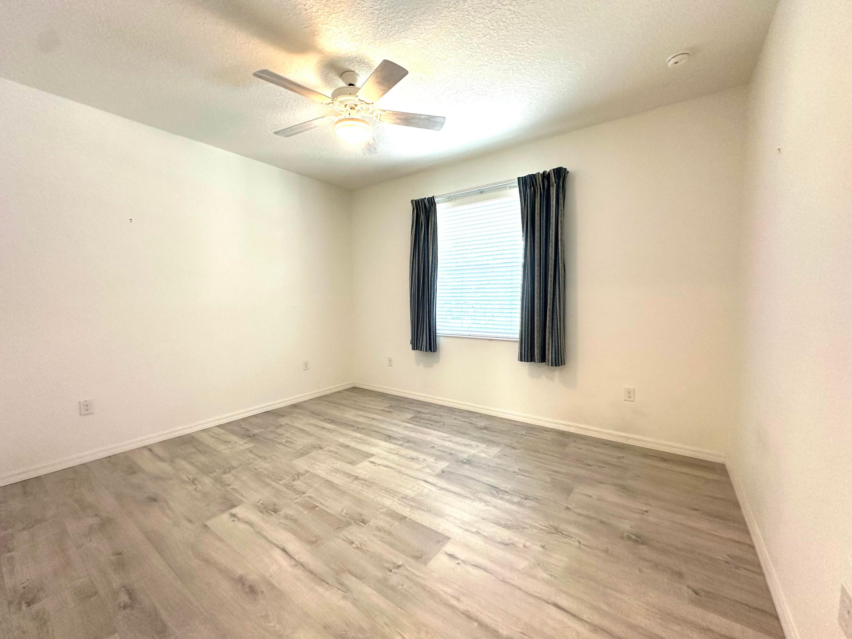 ON TOP OF THE WORLD PHASE 1-A SECTION 2-A, PROVIDE - Residential