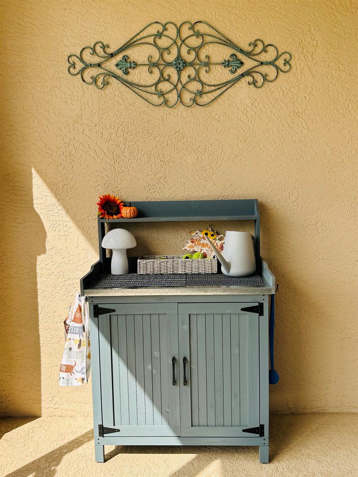 ON TOP OF THE WORLD PHASE - Residential