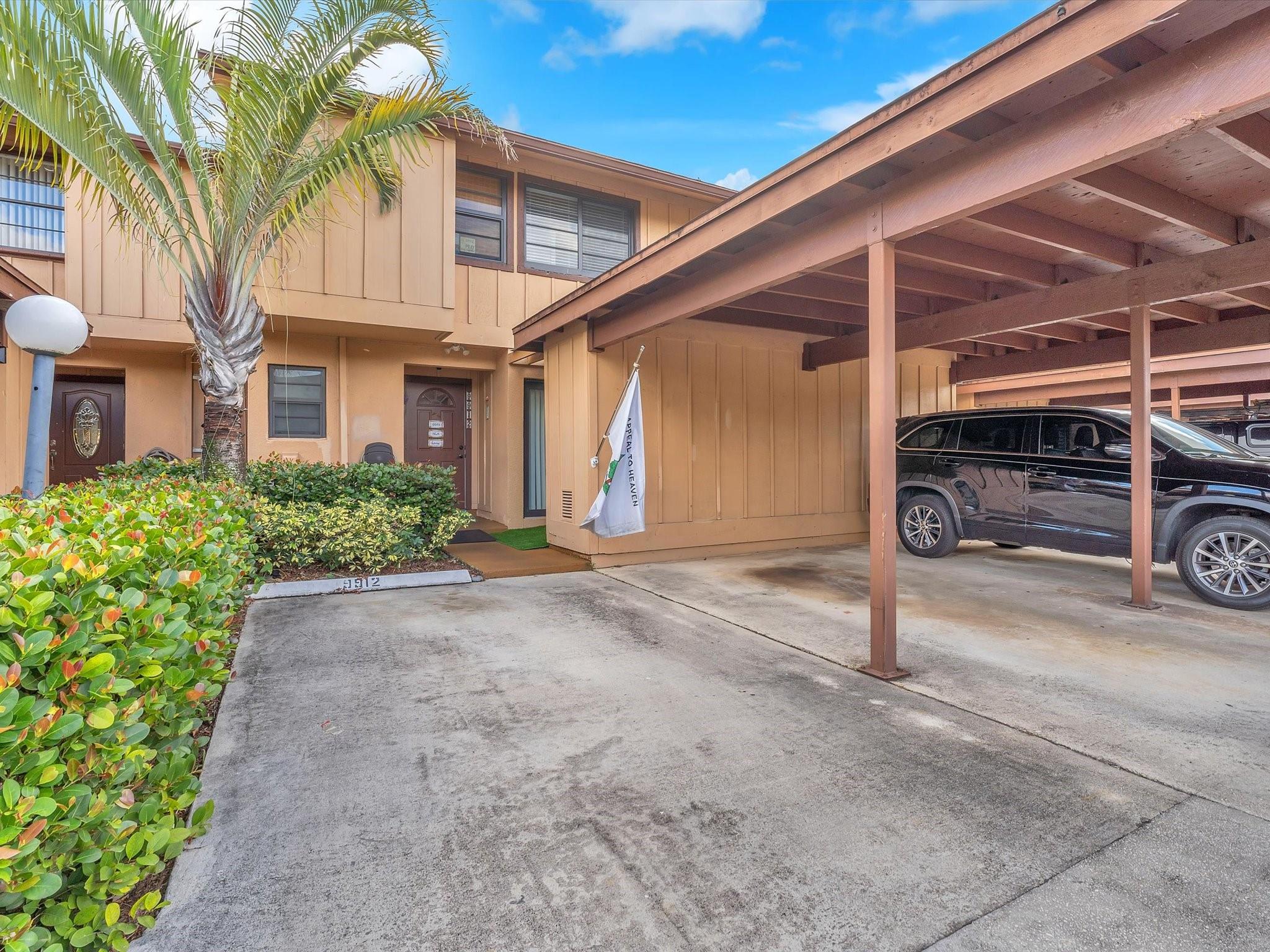 9912 Royal Palm Blvd