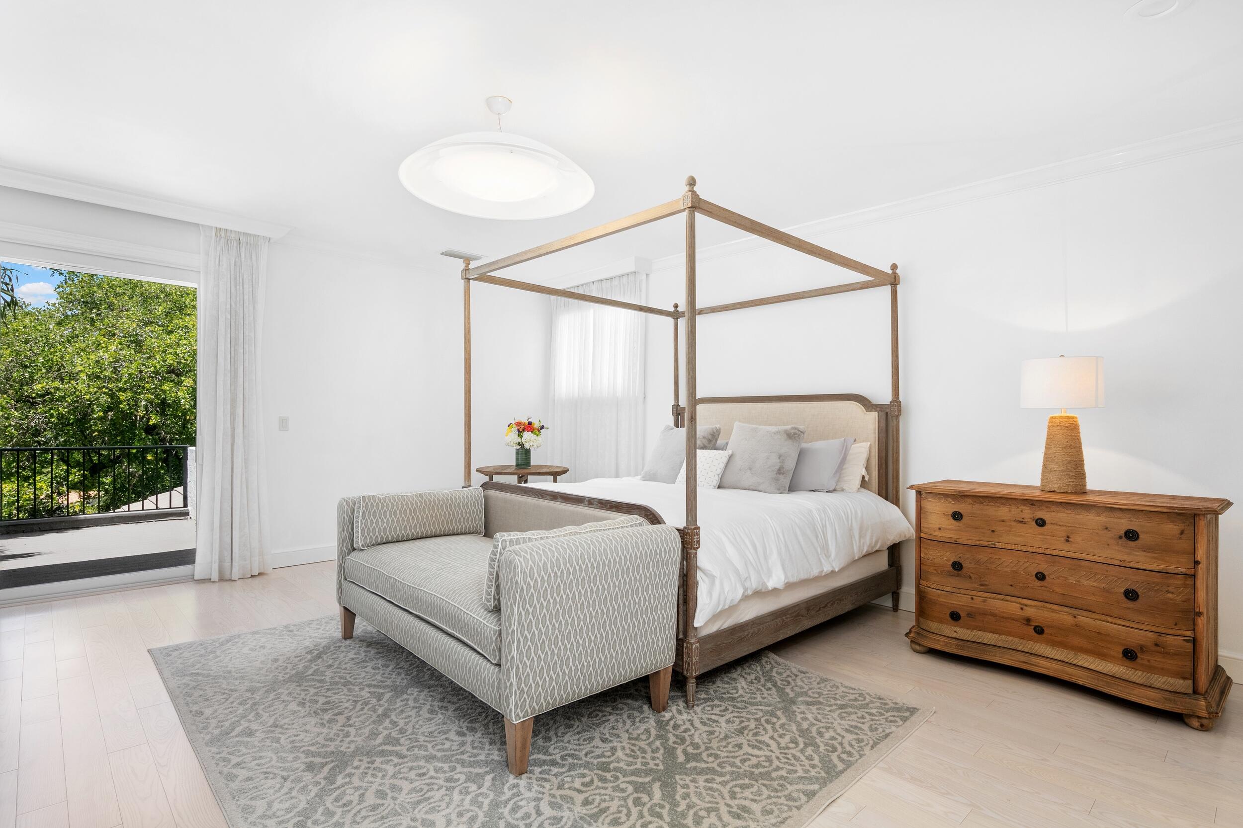 THE SANCTUARY - Residential