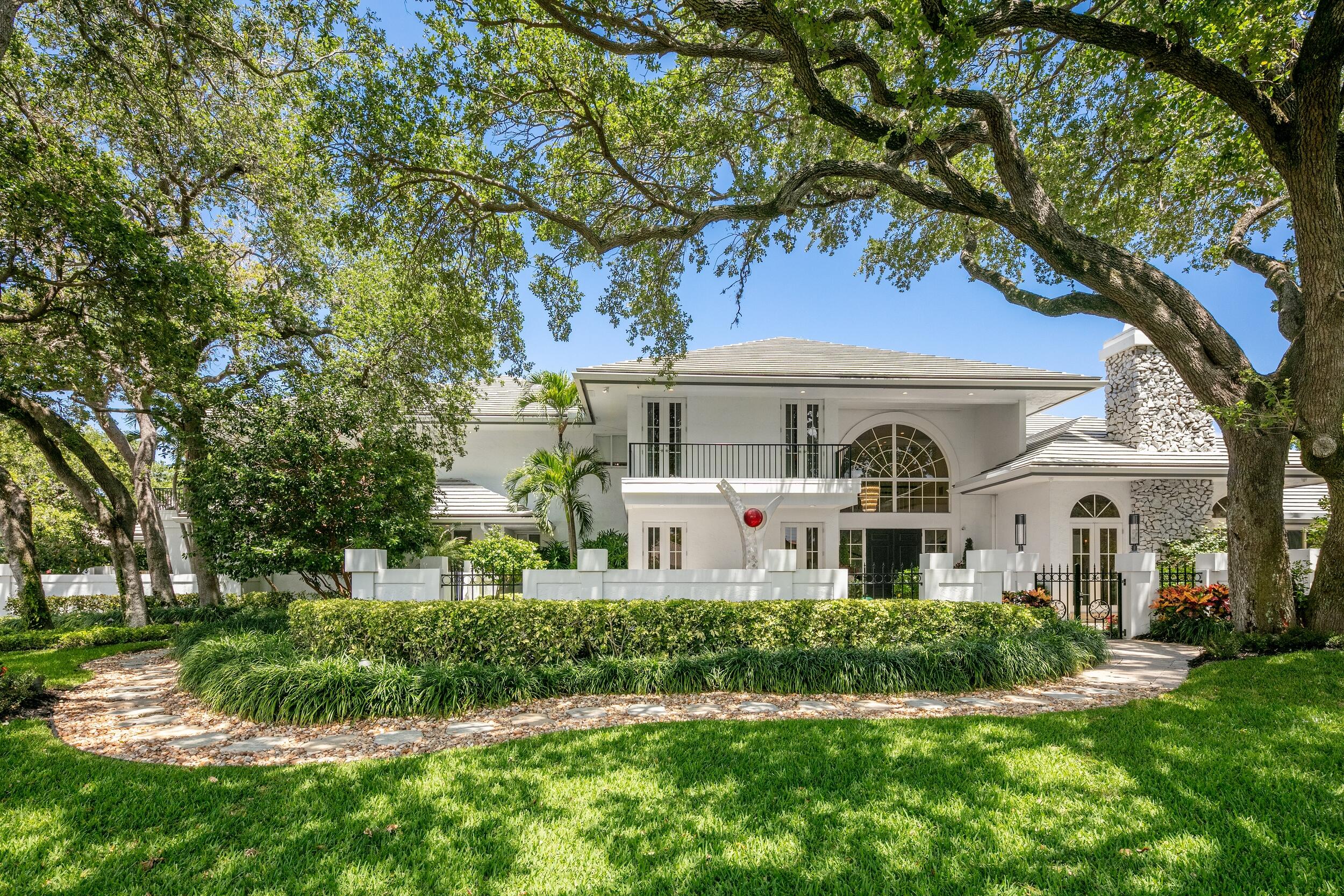 THE SANCTUARY - Residential