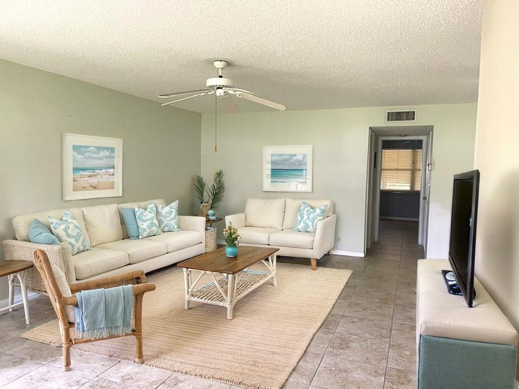 Photo of 892 HIGH POINT Boulevard N #B, Delray Beach, FL 33445 (MLS # B26072790)