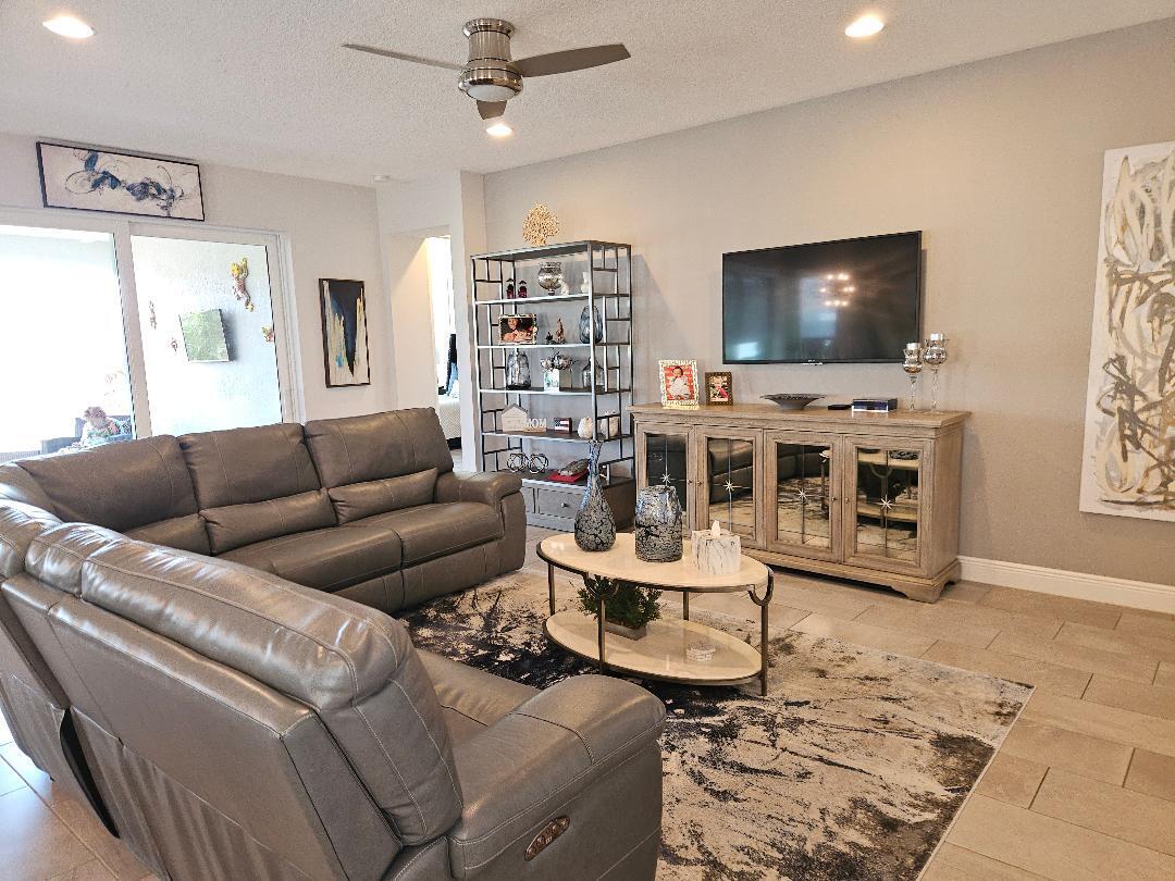 12509 SW Silverwood Avenue