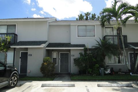 Photo of 4605 Pier Drive, Greenacres, FL 33463 (MLS # R11134661)
