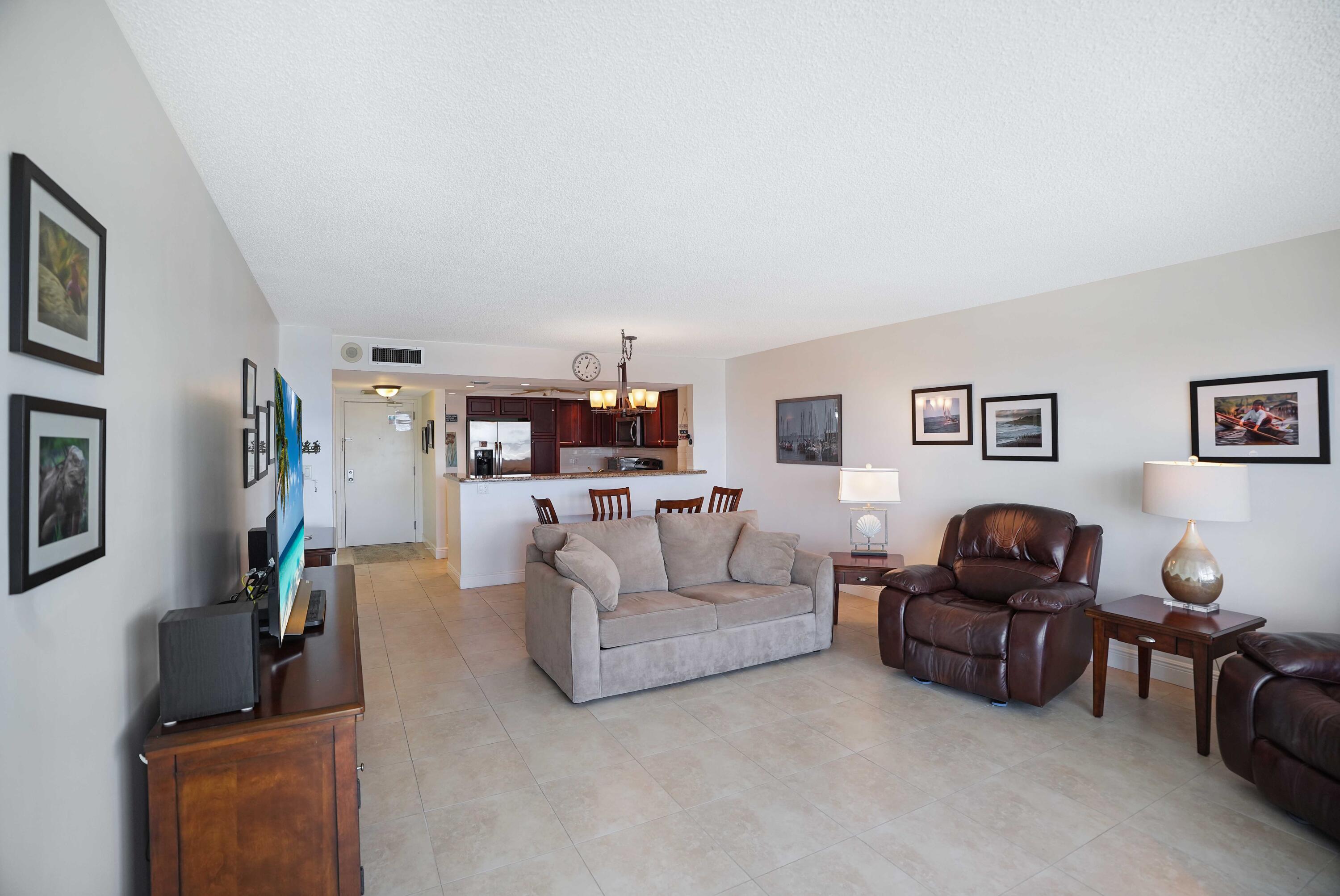 Playa del Mar - Residential