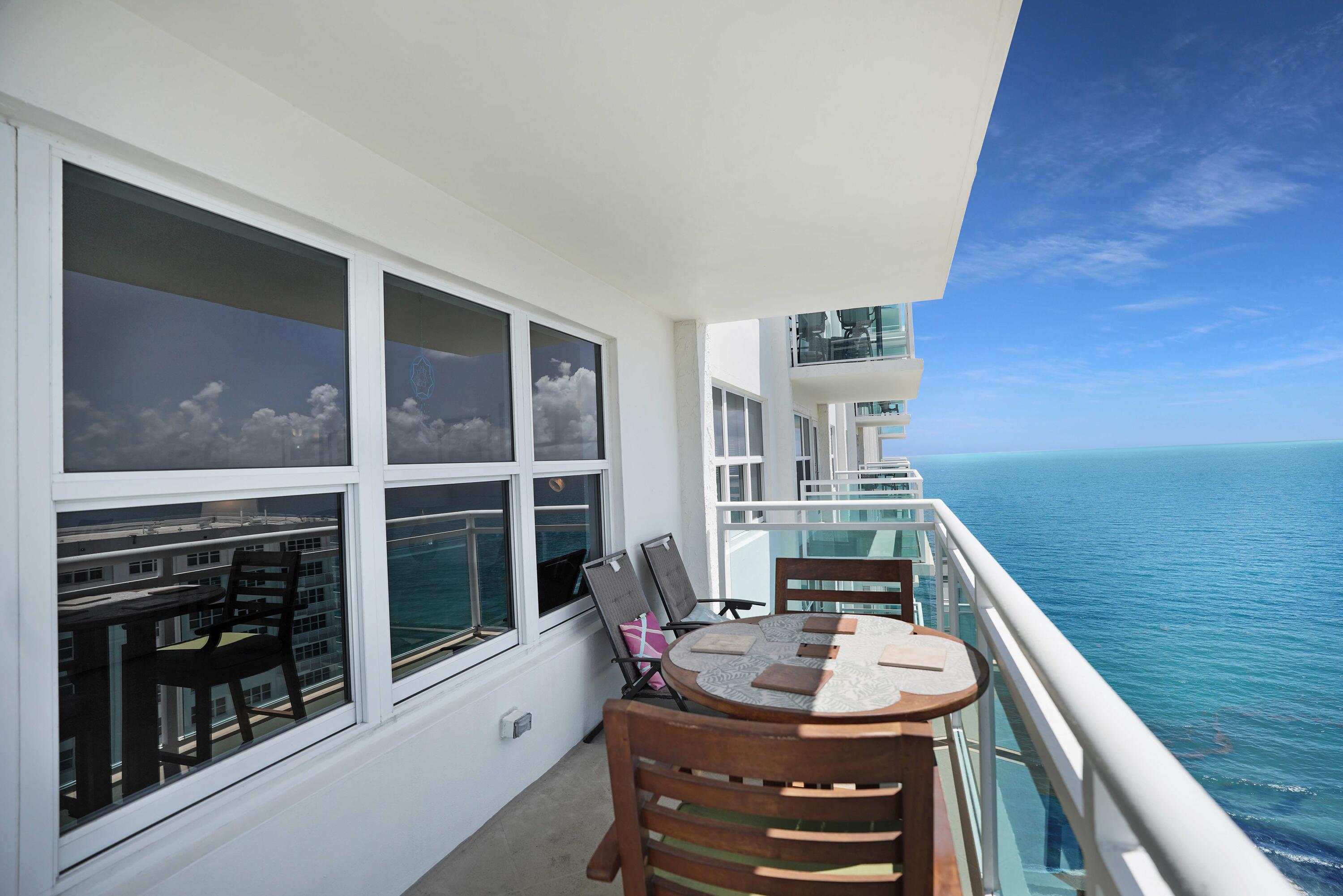 Playa del Mar - Residential