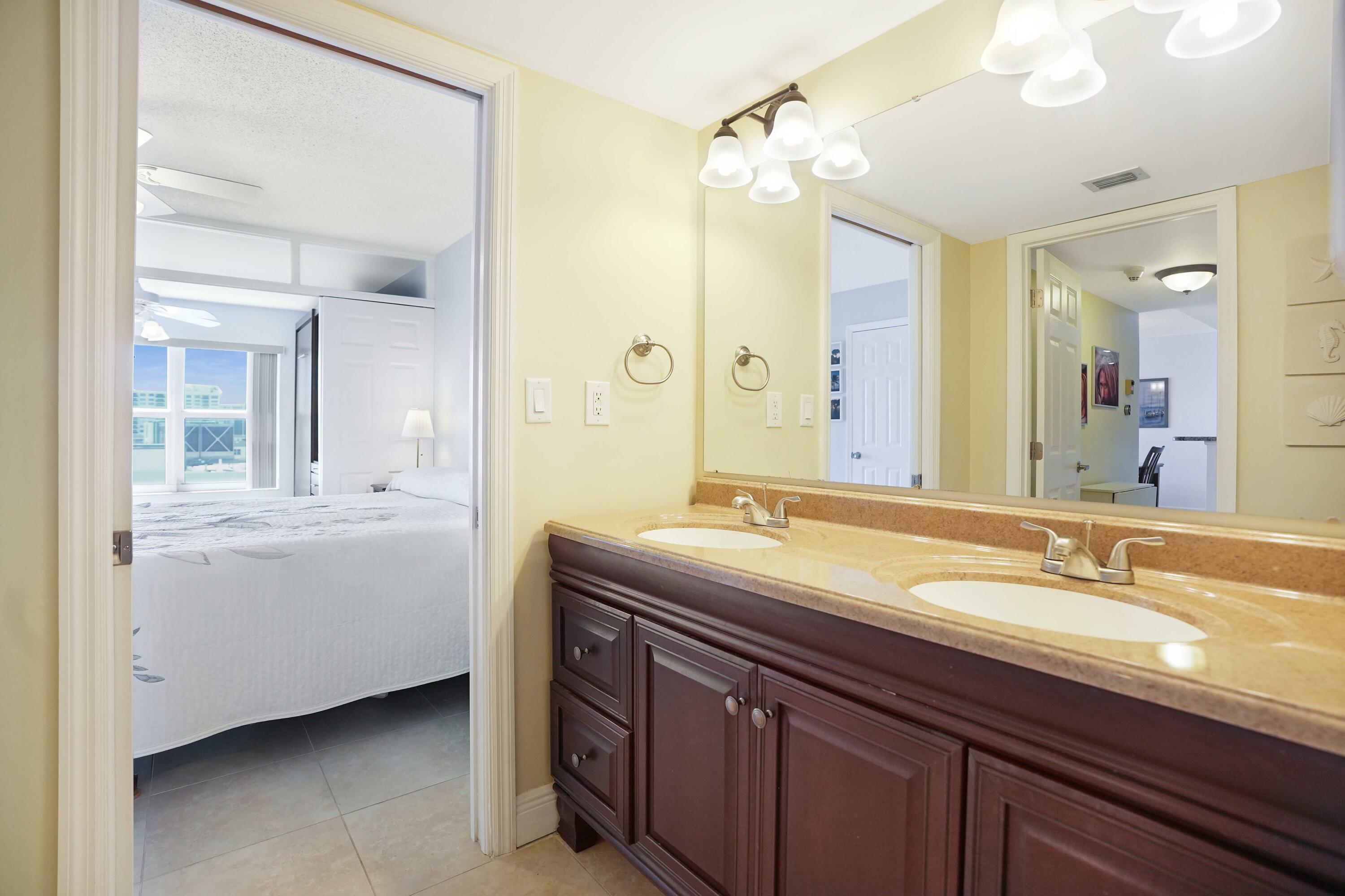 Playa del Mar - Residential