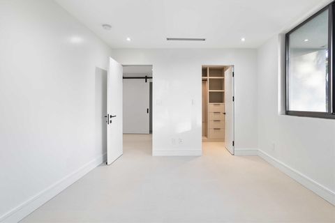 Tiny photo for 2791 NE 57th Court, Fort Lauderdale, FL 33308 (MLS # B26029110)