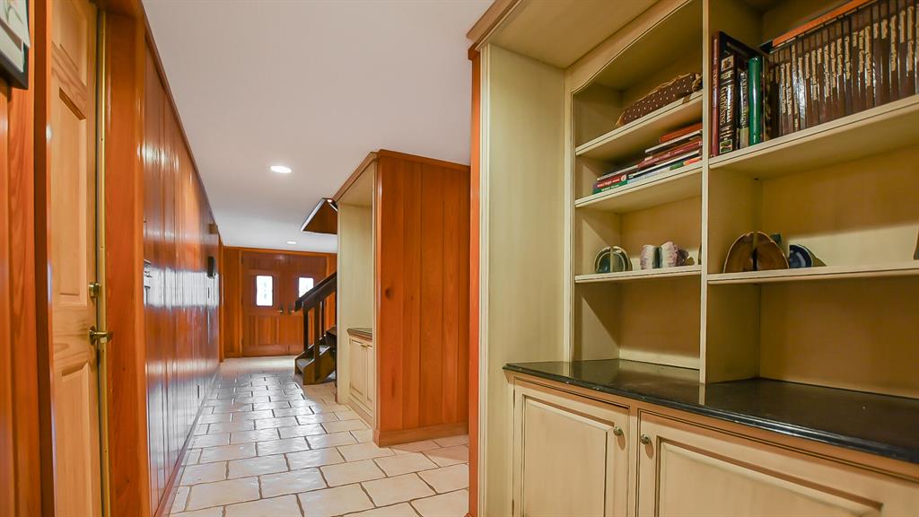 OAKWOOD ESTATES - Residential