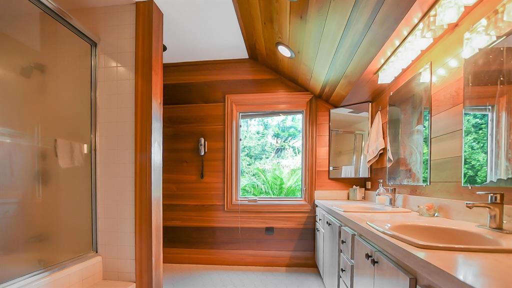 OAKWOOD ESTATES - Residential