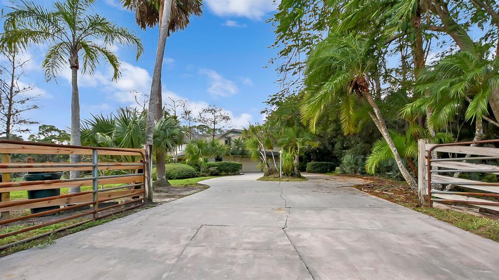 OAKWOOD ESTATES - Residential