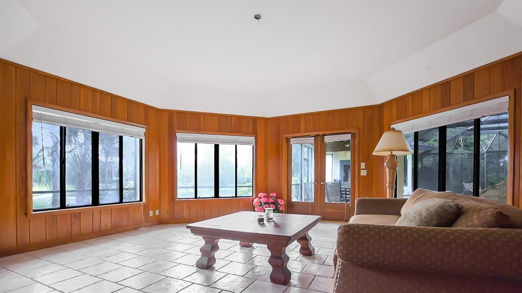 OAKWOOD ESTATES - Residential