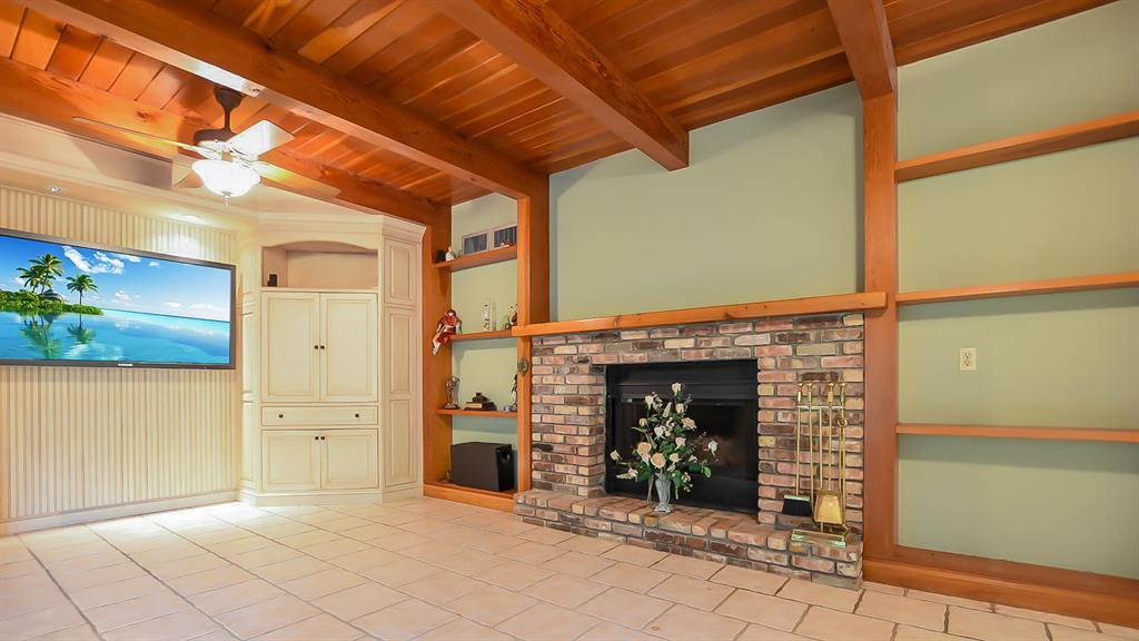 OAKWOOD ESTATES - Residential