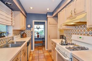 HILLSIDE PARK - Residential