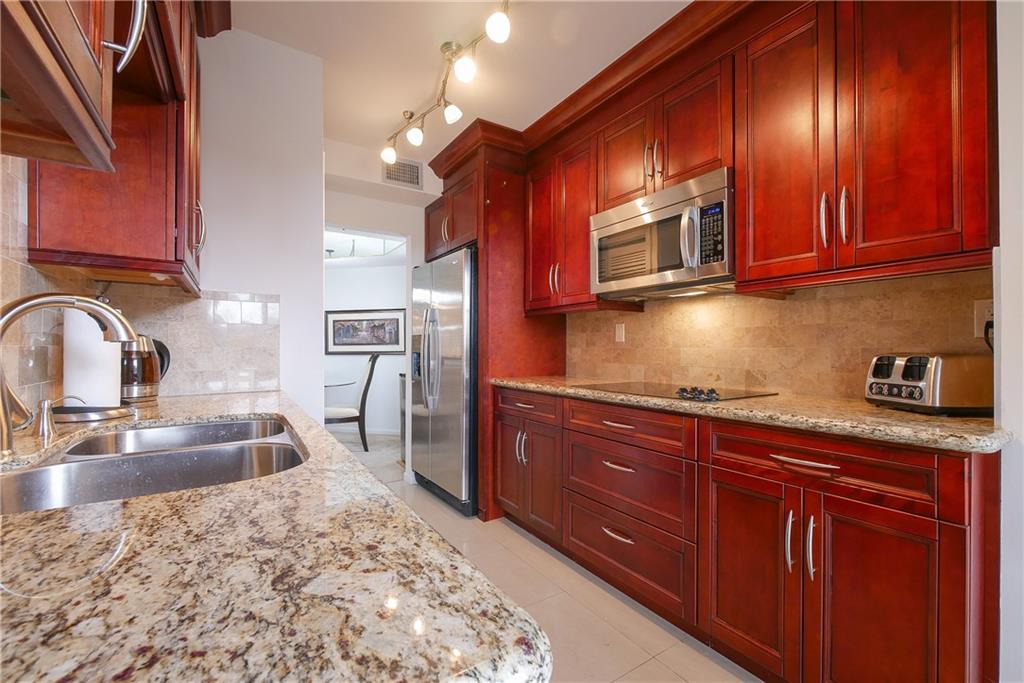 ENVIRON TOWERS - Residential