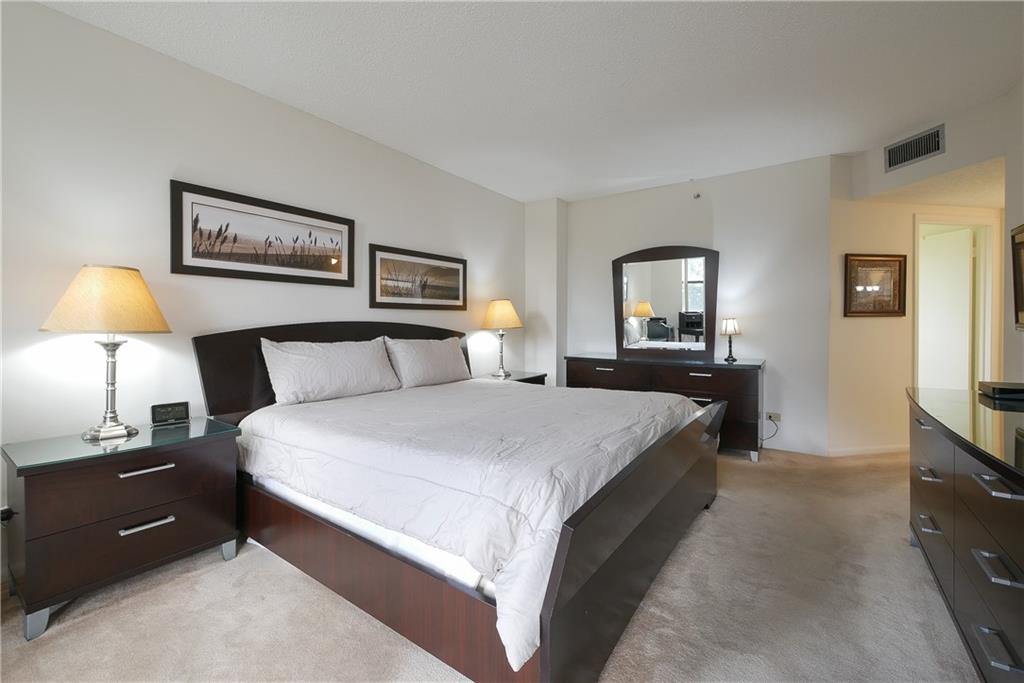 ENVIRON TOWERS - Residential