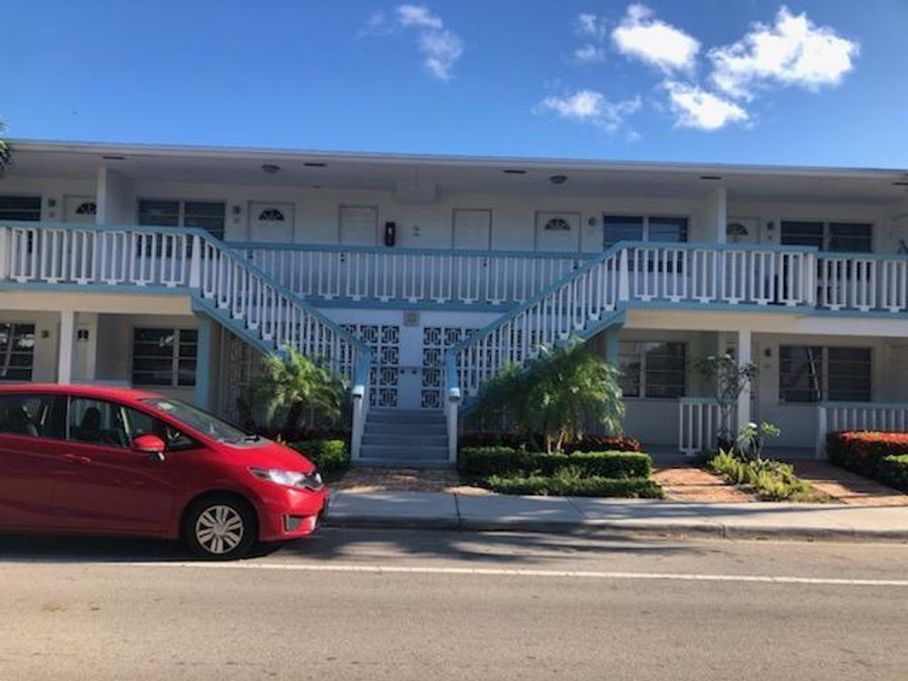 Photo of 202 N K Street #1, Lake Worth Beach, FL 33460 (MLS # R11056776)