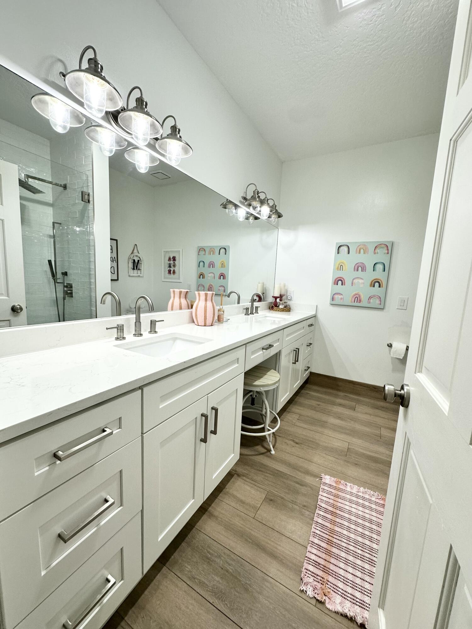 BANYAN ESTATES - Residential