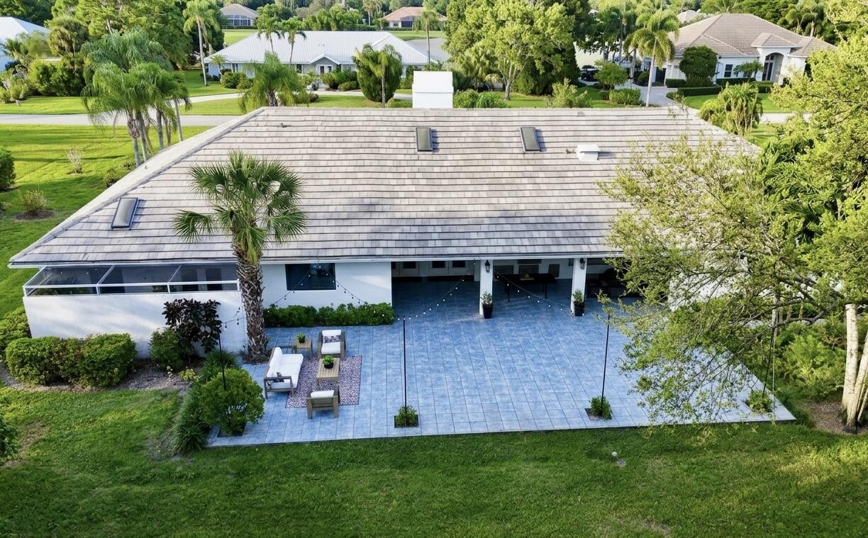 BANYAN ESTATES - Residential