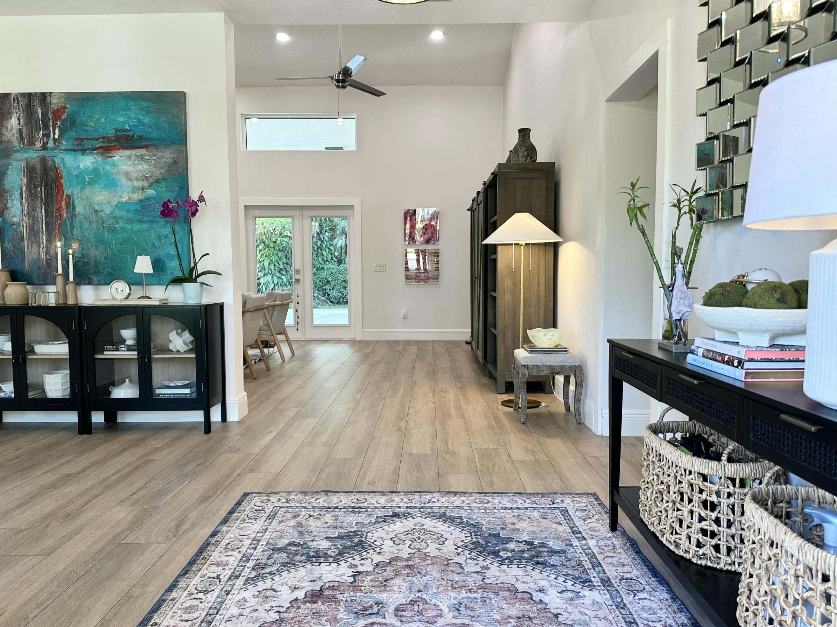 BANYAN ESTATES - Residential