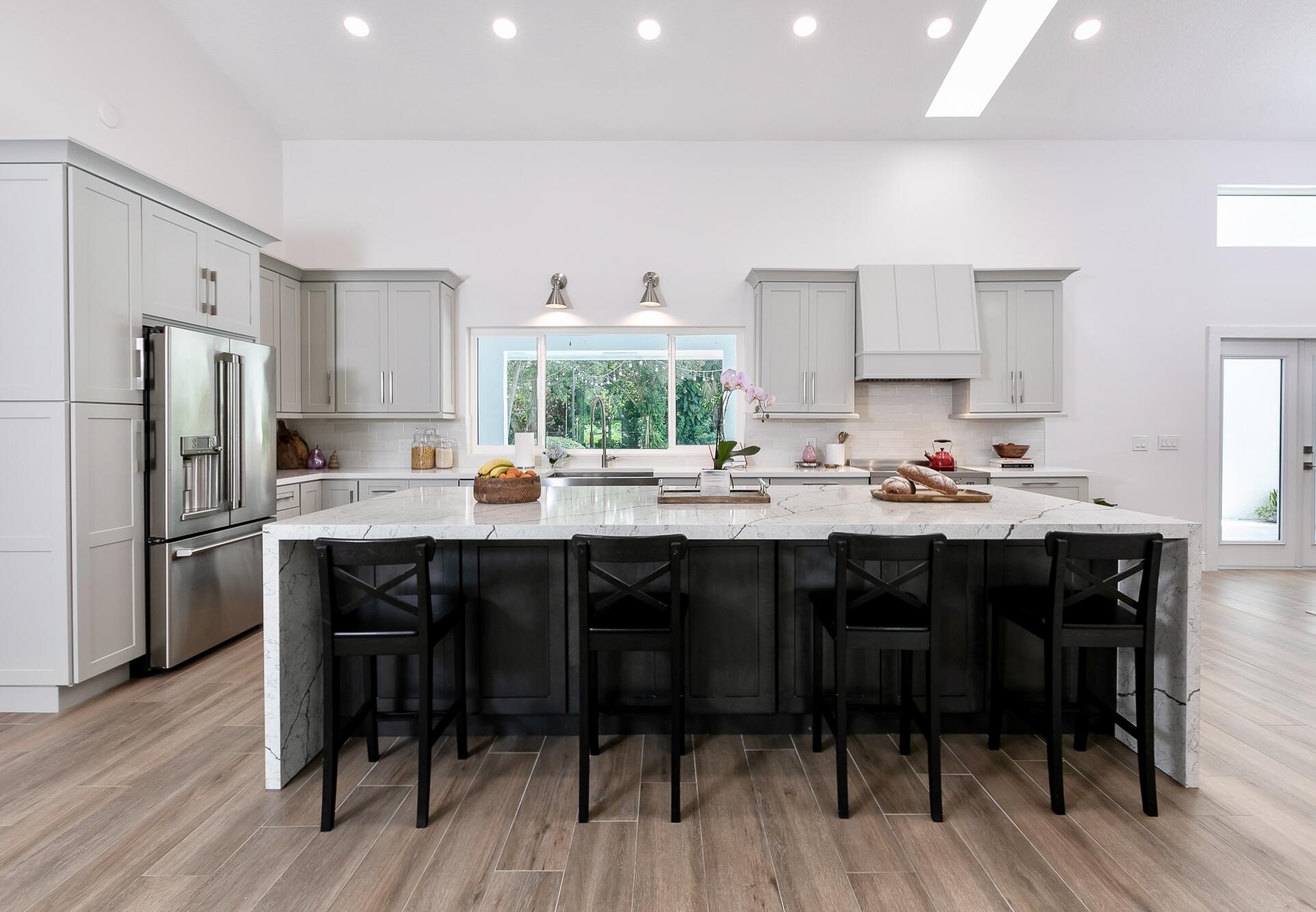 BANYAN ESTATES - Residential