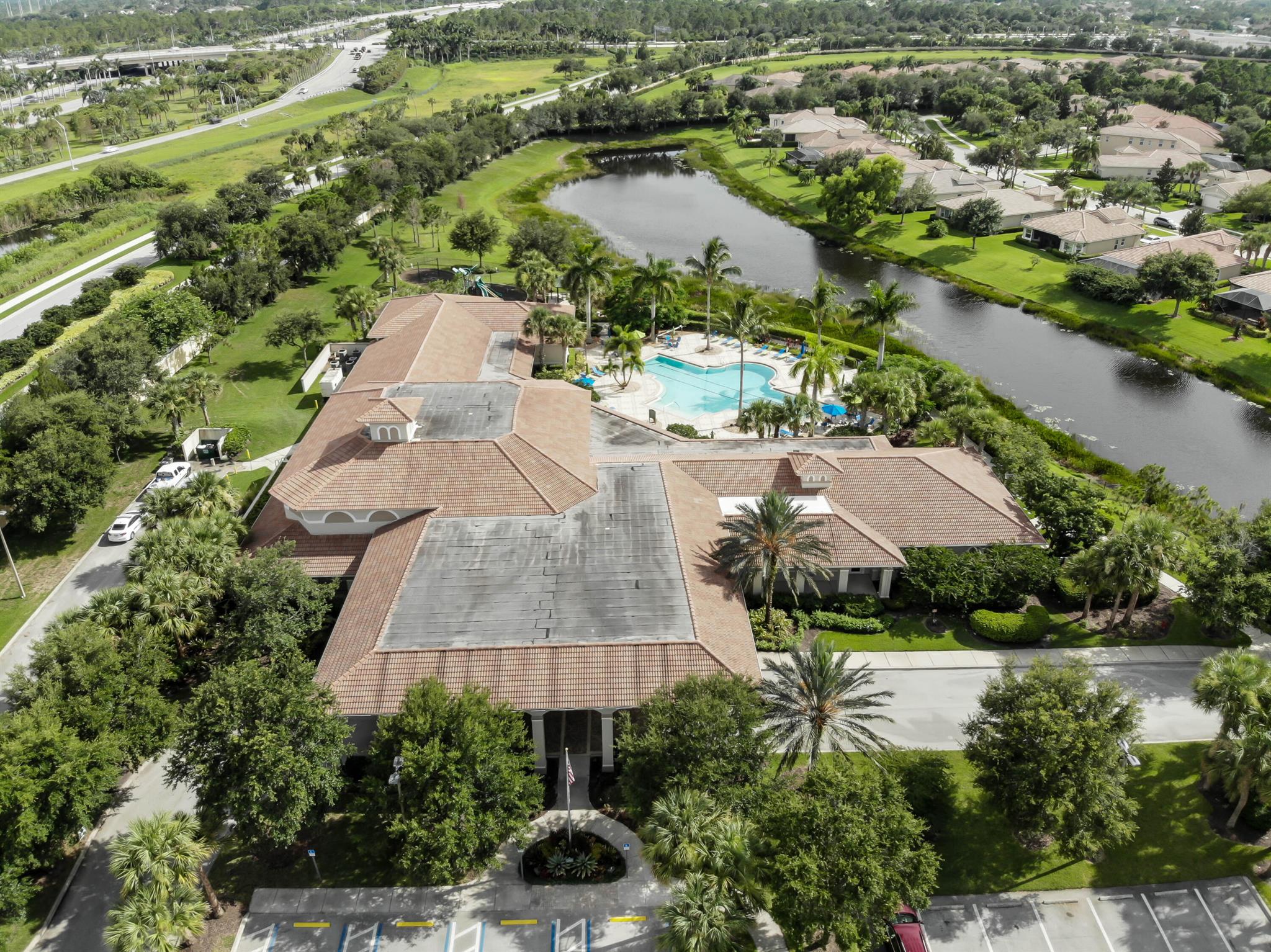 POD 25 AT THE RESERVE - Residential Lease