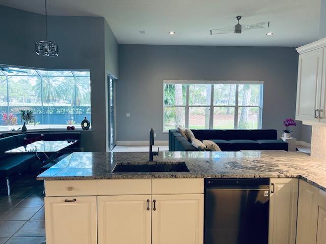 POD 25 AT THE RESERVE - Residential Lease