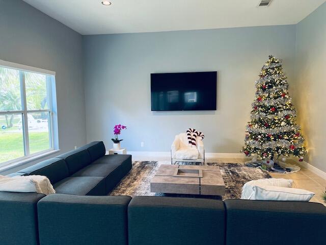 POD 25 AT THE RESERVE - Residential Lease