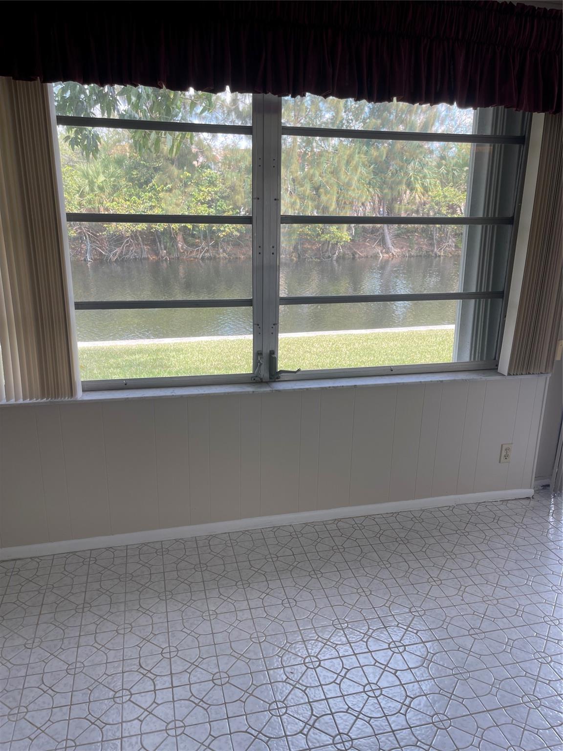 Mainlands Of Tamarac Lake - Residential