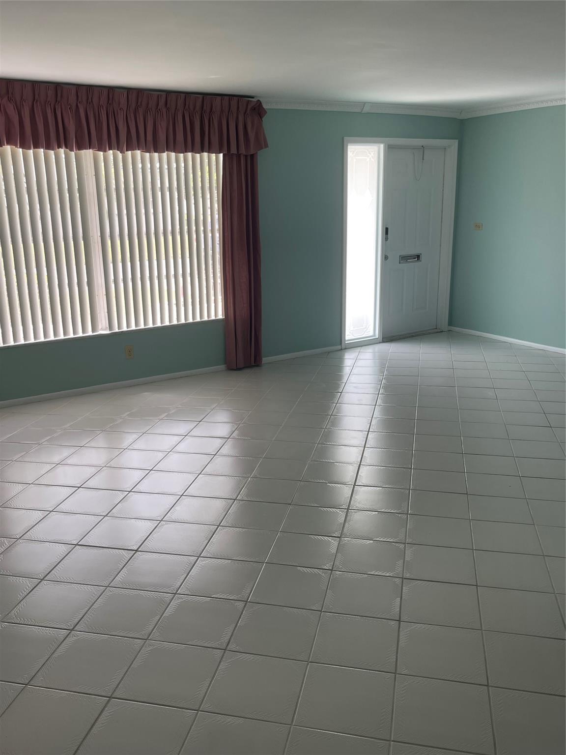 Mainlands Of Tamarac Lake - Residential
