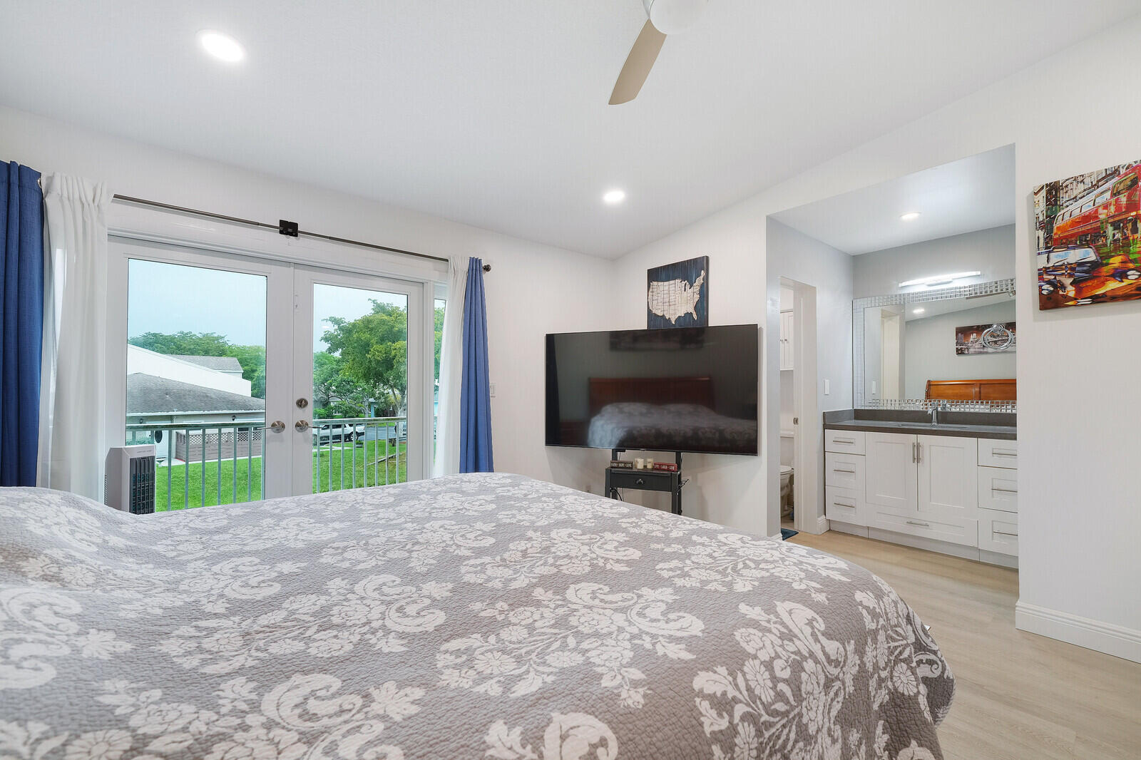 WOODLAKE SHORES - Residential