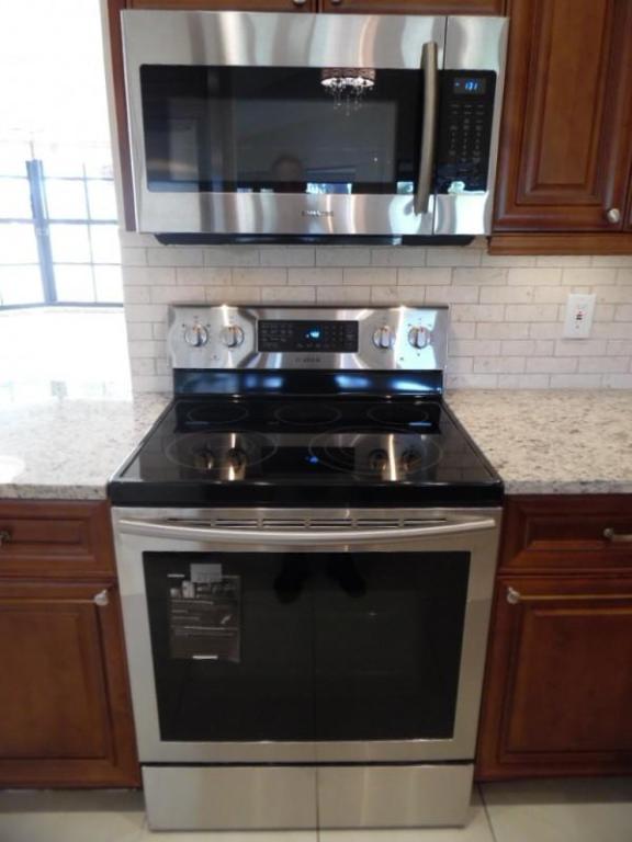 PARKWALK 2 - Residential