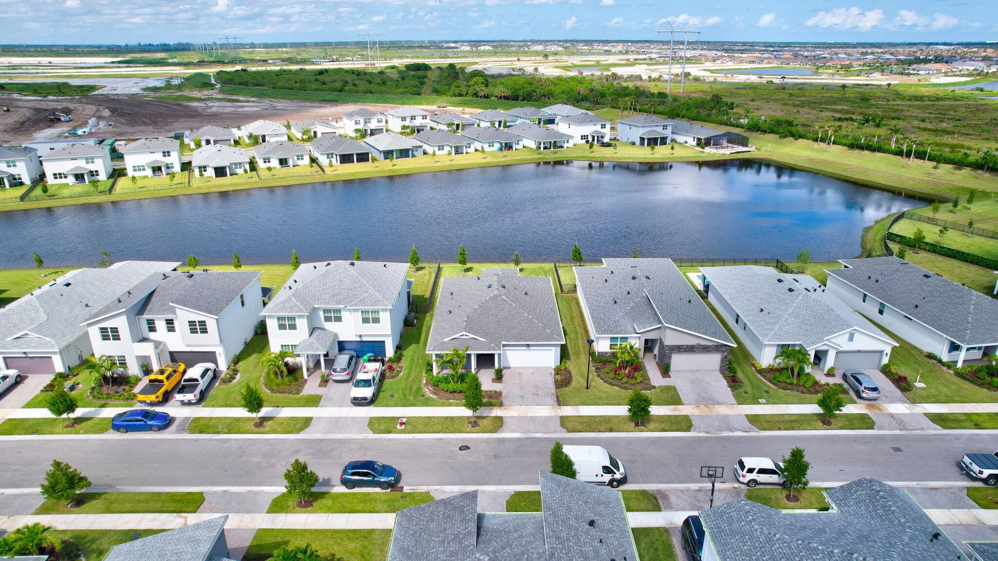 CADENCE PHASE II - Residential